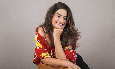 Entrevista: Renata Fernandes – Escritora